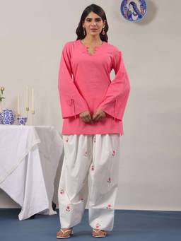 Rimeline - Peach Pure Cotton Solid Kurta with Salwar