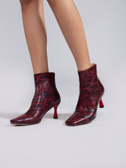 Twenty Dresses by Nykaa Fashion - Maroon Spotlight On Me Boots