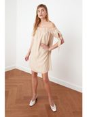 Beige color option, Sold out, Currently selected