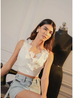 Ruhm - White Lace Mist Crop Top