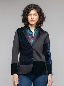 SHAYE - Black Notch Lapel Collar Solid Long Sleeves Casual Blazer for Women