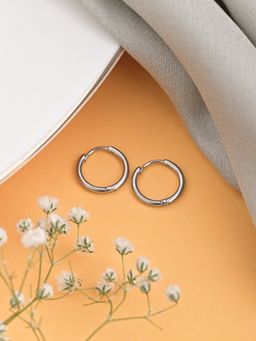 Palmonas - Round huggie hoop earrings
