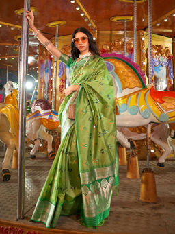 Odette - Women's Green Woven Saree with Unstitched Blouse