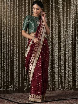 WeaverStory - Handloom Wine Katan Silk Banarasi All Over Small Booti Saree With Unstitched Blouse