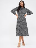 Black color option, Sold out, Currently selected