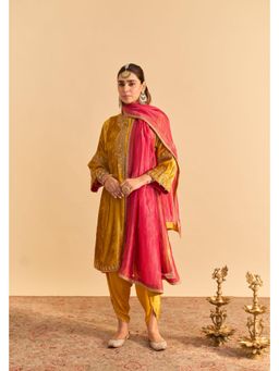 Sheetal Batra - Amal Mustard Velvet Embroidered Kurta With Dhoti and Dupatta
