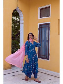 CHARU MAKKAR - Blue V-Neck Floral Printed Kurta with Palazzo and Dupatta