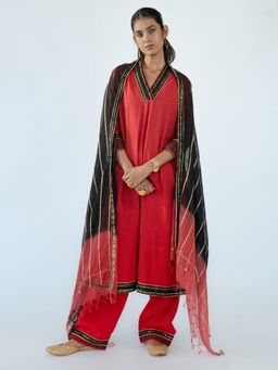 Sonal Kabra - Women Red Kota Embellished Dupatta