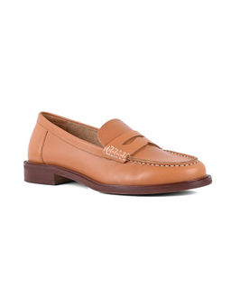 Vanilla Moon - Women Tan Loafers