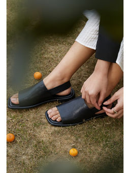 Vanilla Moon - Women Black Sandals