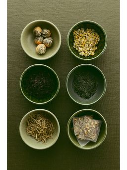 H&M - Green 4-pack stoneware bowls