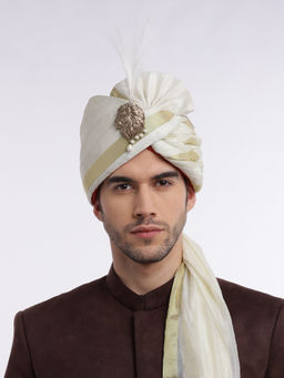 Cosa Nostraa - The Beaded Lion Of Judah Kalangi