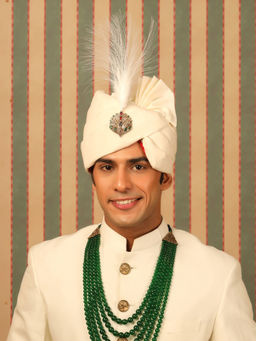 Cosa Nostraa - Garden Grace Kalangi