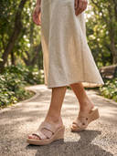 Peach color option, Sold out, Currently selected