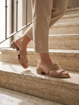 SOLE TO SOUL - Daily Soft Sole Comfort Walking Sandals Heels