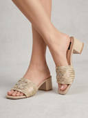 Peach color option, Sold out, Currently selected