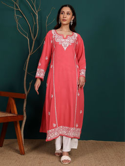 Chowkhat - Women Pink Viscose Rayon Round Neck Kurta