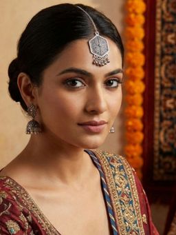 I Jewels - Oxidized Hexagon Maang Tikka with Ghungroo Drops