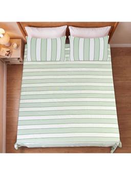 Saral Home - Green Feliz Cotton Microfiber Queen Bedsheet with Pillow Covers