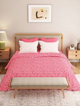 MYTRIDENT - Domino Pink 120Tc Cotton King Size Bedsheet with Pillow Covers