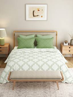 MYTRIDENT - Harper Green 120Tc Cotton King Size Bedsheet with Pillow Covers