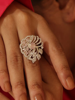 Gossip - Essence of Pastel Peach Ring