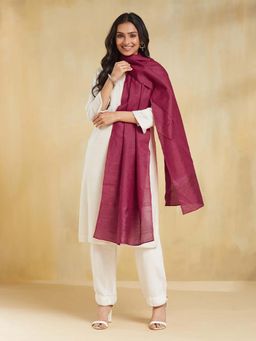 Fabindia - Magenta Silk Hand Woven Stole
