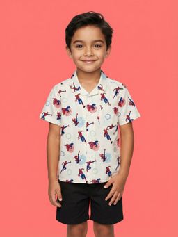 Nautinati - Boys Spiderman Printed Regular Fit White Shirt With Shorts