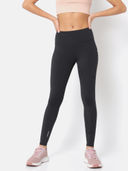 Black color option, Currently selected