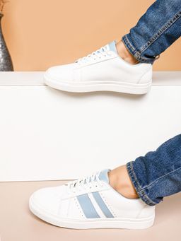 Styli - Men Casual Contrast Striped Multi-Color Sneakers