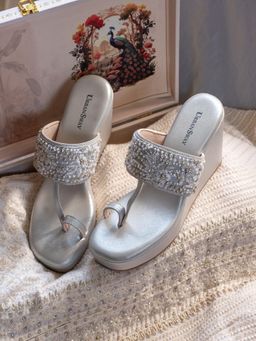 UrbanSway - Aria Silver Wedges Heels