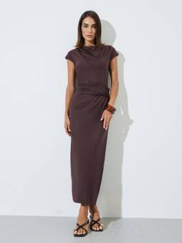 Styli - Brown Solid Gathered Cap-Sleeves A-Line Maxi Dress