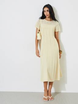 Styli - Yellow Pintucks Detail Short-Sleeves A-Line Midi Dress