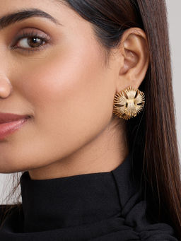 Pipa Bella by Nykaa Fashion - Gold Flower Patterned Round Stud Earrings