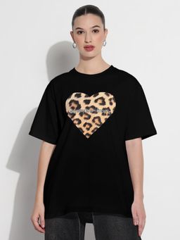 SHOWOFF - Edition Women's Animal Print Black Relaxed Fit T-Shirt