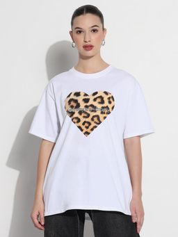 SHOWOFF - Edition Women's Animal Print White Relaxed Fit T-Shirt