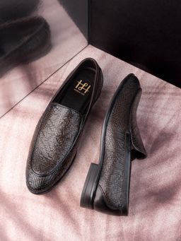 Hydes N Hues - Men Brown Formal Loafers