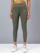 Green color option, Sold out, Currently selected