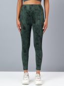 Green color option, Sold out, Currently selected