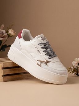 U.S. POLO ASSN. - Women Off White Kairis Round Toe Casual Sneakers