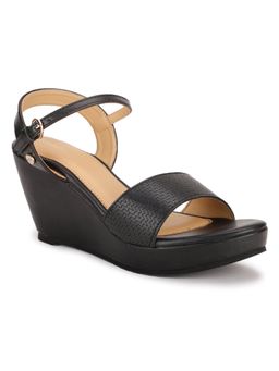 Bata - Textured Black Heels