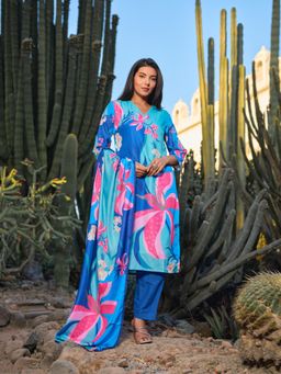 Gahan - Blue Printed V-Neck Kurta & Pant with Dupatta