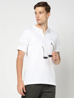 GAP - Men's Solid Slim Off White Polo T-Shirt