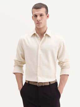 Rare Rabbit - Men'S Berk-Fs Off White Cotton Fabric Full Sleeve Regular Fit Plain Shirt