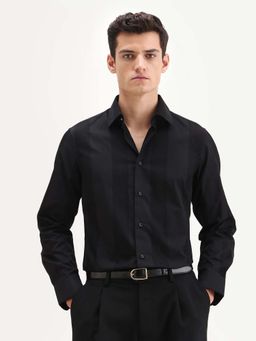 Rare Rabbit - Men'S Lurtz-25 Black Spread Collar Regular Fit Plain Shirt