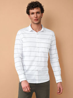 CRIMSOUNE CLUB - Men Abstract Striped Shirt