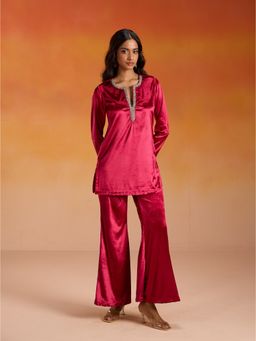 Gajra Gang - Velvette Maroon Velour Pearl Embroidered Neckline Kurta Pant Co-ord