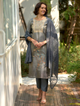 BLACK SCISSOR - Grey Floral Printed Ethnic Kurta with Pant & Dupatta (Set of 3)