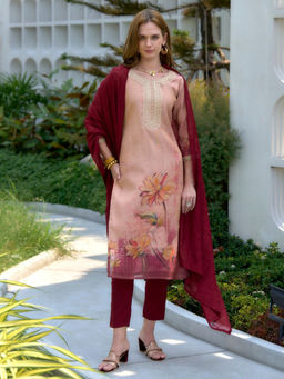 BLACK SCISSOR - Peach Floral Printed Ethnic Kurta with Pant & Dupatta (Set of 3)