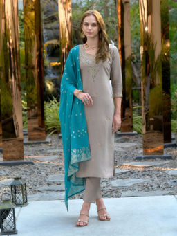 BLACK SCISSOR - Women's Grey Ethnic Kurta with Pant & Dupatta (Set of 3)